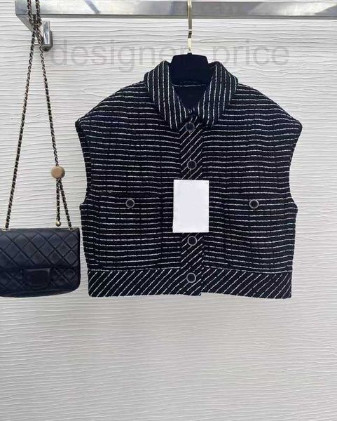 women's jackets designer new 2023 brand jacket ootd fashion high-end spring classic tweed coat leisure summer coats short cardigan birt, Black;brown
women's jackets designer new 2023 brand jacket ootd fashion high-end spring classic tweed coat leisure summer coats short cardigan birt, Black;brown