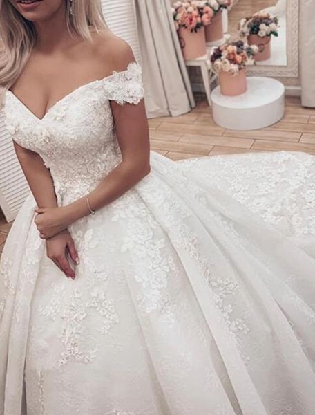 luxury engagement wedding dress 2023 chapel train off shoulder lace appliques bridal gown vestidos de novia custom made robe de mariage, White
luxury engagement wedding dress 2023 chapel train off shoulder lace appliques bridal gown vestidos de novia custom made robe de mariage, White