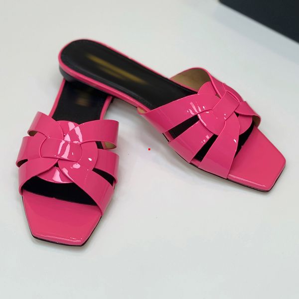 2023 fashion women leather slippers home slipper blooms geranium black oran sandals shoes munich m woman flip flops luxury pantoufles sandal
2023 fashion women leather slippers home slipper blooms geranium black oran sandals shoes munich m woman flip flops luxury pantoufles sandal