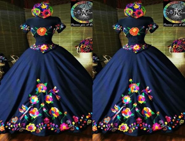 2022 fashion charro mexico quinceanera dresses navy blue embroidered off the shoulder satin corset back sweet 15 girls prom dress 4344615, Blue;red
2022 fashion charro mexico quinceanera dresses navy blue embroidered off the shoulder satin corset back sweet 15 girls prom dress 4344615, Blue;red