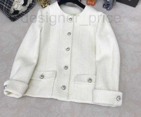 women's jackets designer new 2023 brand jacket classic fashion high-end autumn winter chains tweed coat leisure coats overcoat cardigan, Black;brown
women's jackets designer new 2023 brand jacket classic fashion high-end autumn winter chains tweed coat leisure coats overcoat cardigan, Black;brown
