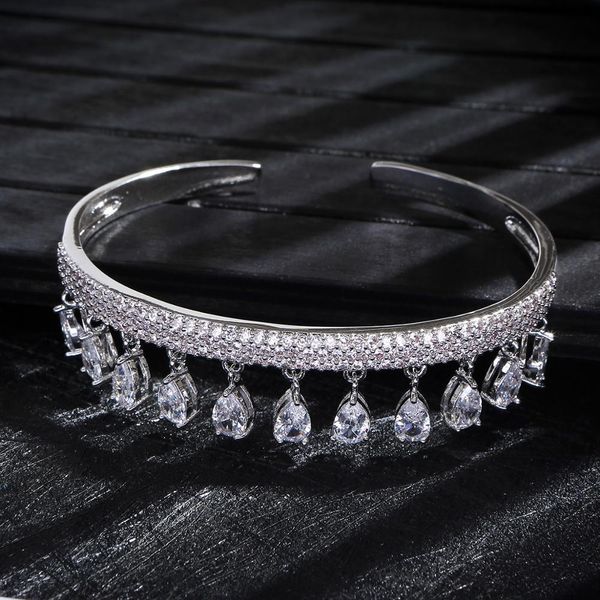 bangle luxury water drop tassels bangle fashion dubai bridal jewelry for women wedding brincos para as mulheres s0741, Black
bangle luxury water drop tassels bangle fashion dubai bridal jewelry for women wedding brincos para as mulheres s0741, Black