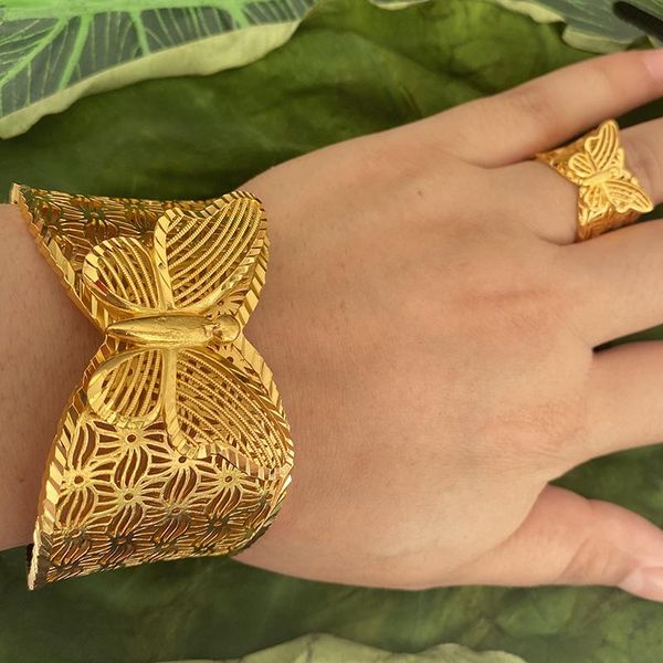 bangle butterfly saudi arabia bangle for women 24k gold color hyperbole african india bracelet with ring dubai bridal wedding gifts, Black
bangle butterfly saudi arabia bangle for women 24k gold color hyperbole african india bracelet with ring dubai bridal wedding gifts, Black