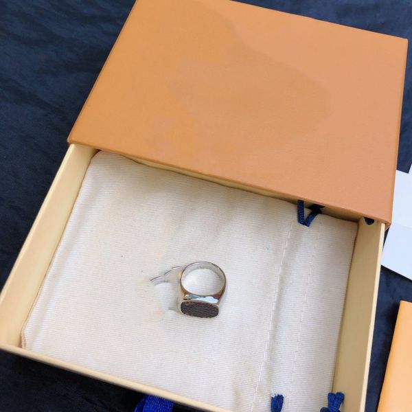 classic retro design stainless steel ring finger cup classic elements hip hop style fashion popular hand accessories, Golden;silver
classic retro design stainless steel ring finger cup classic elements hip hop style fashion popular hand accessories, Golden;silver