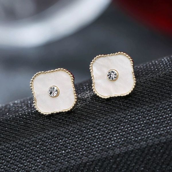 titanium steel rose gold love earrings stud for woman exquisite simple fashion c diamond ring lady earrings jewelry gift 4 leaf grass, Golden;silver
titanium steel rose gold love earrings stud for woman exquisite simple fashion c diamond ring lady earrings jewelry gift 4 leaf grass, Golden;silver