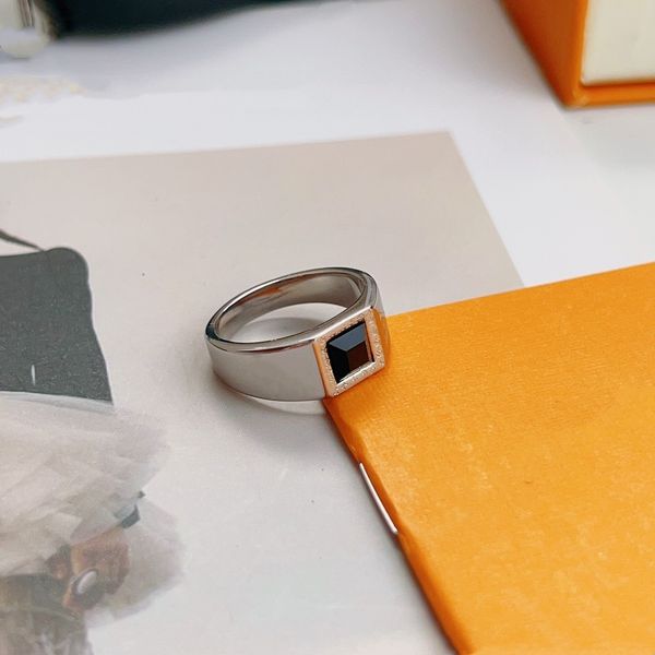 classic retro design stainless steel inlaid gem ring finger cup hip hop style fashion popular hand jewelry, Golden;silver
classic retro design stainless steel inlaid gem ring finger cup hip hop style fashion popular hand jewelry, Golden;silver