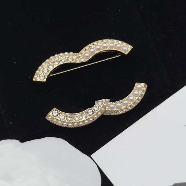 designer letters ccity pins brooches women banquet pin men suit brooche luxury jewelry party accessories woman man 8987, Gray
designer letters ccity pins brooches women banquet pin men suit brooche luxury jewelry party accessories woman man 8987, Gray
