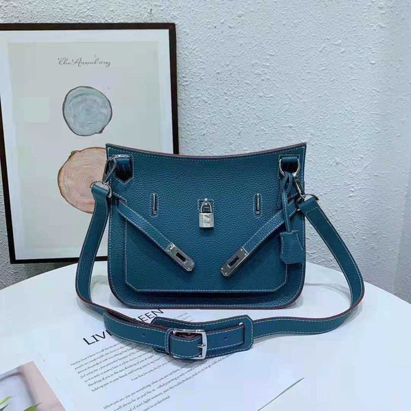 jypsieres totes handbag h erms bag leather bag bag lychee lock buckle shoulder bag casual and bagqq
jypsieres totes handbag h erms bag leather bag bag lychee lock buckle shoulder bag casual and bagqq