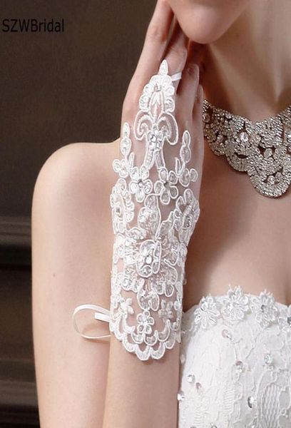 new arrival ivory bride gloves lace appliques beaded lace gloves wedding accessories novia bridal gloves5494807, White
new arrival ivory bride gloves lace appliques beaded lace gloves wedding accessories novia bridal gloves5494807, White
