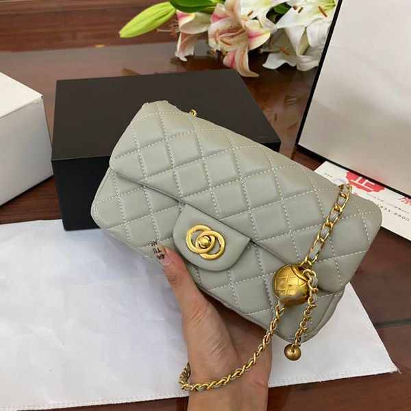 the designer bag tote bag crossbody cf handle wallet on chain adjustable exquisite retro gold matel ball lambskin handbag daily shopping bag
the designer bag tote bag crossbody cf handle wallet on chain adjustable exquisite retro gold matel ball lambskin handbag daily shopping bag