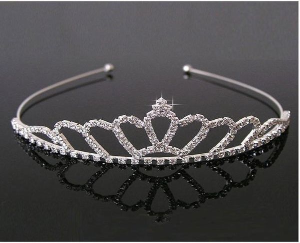 headpieces beautiful shiny crystal bridal tiara party pageant plated crown hairband wedding accessories5051482, Silver
headpieces beautiful shiny crystal bridal tiara party pageant plated crown hairband wedding accessories5051482, Silver