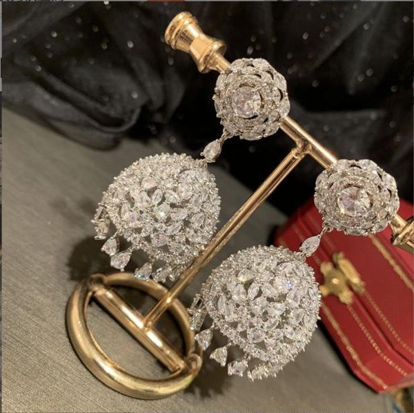 knot tassel castle earrings sweet s925 silver needle exaggerated flower super flash zircon light luxury women earrings
knot tassel castle earrings sweet s925 silver needle exaggerated flower super flash zircon light luxury women earrings