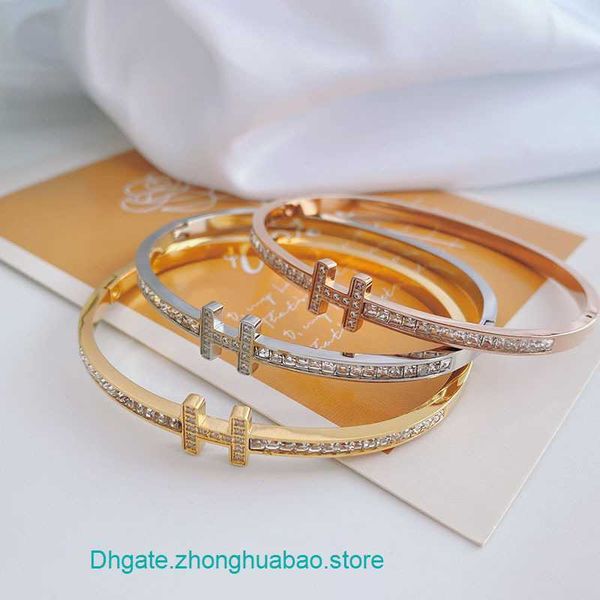 wholesale designer h ermes bracelets online store simple titanium steel bracelet women's diamond inlaid 18k gold quality high-grade sta, Black
wholesale designer h ermes bracelets online store simple titanium steel bracelet women's diamond inlaid 18k gold quality high-grade sta, Black