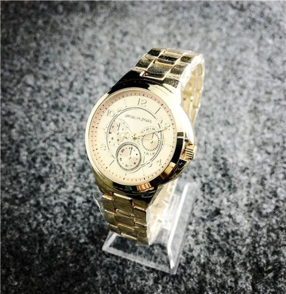 retro fashion compact men039s steel orologio di lusso multifunctional quartz watch steel strap quartz men watch whole2724017, Slivery;black
retro fashion compact men039s steel orologio di lusso multifunctional quartz watch steel strap quartz men watch whole2724017, Slivery;black