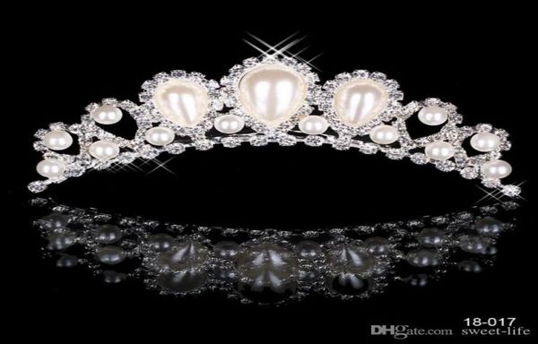 18017 beautiful elegant mitation pearl rhinestone inlay crown tiara wedding bride hair comb crowns for prom party evening4415492, Silver
18017 beautiful elegant mitation pearl rhinestone inlay crown tiara wedding bride hair comb crowns for prom party evening4415492, Silver
