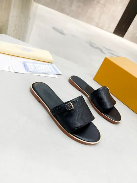 casual shoes 2023 new women's slippers sandals luxury designer fashion versatile flat simple and comfortable leather, Black
casual shoes 2023 new women's slippers sandals luxury designer fashion versatile flat simple and comfortable leather, Black