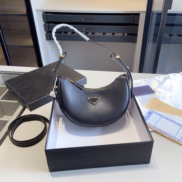 designer bags women handbag leather shoulder bag classic letter shell moonlight armpit bag fashion luxury casual crossbody
designer bags women handbag leather shoulder bag classic letter shell moonlight armpit bag fashion luxury casual crossbody