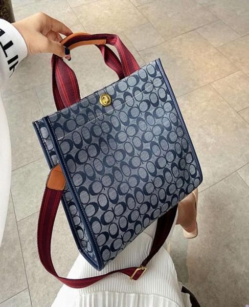 handbag bag women039s printed bray hand tote denim wide shoulder strap messenger2107277
handbag bag women039s printed bray hand tote denim wide shoulder strap messenger2107277