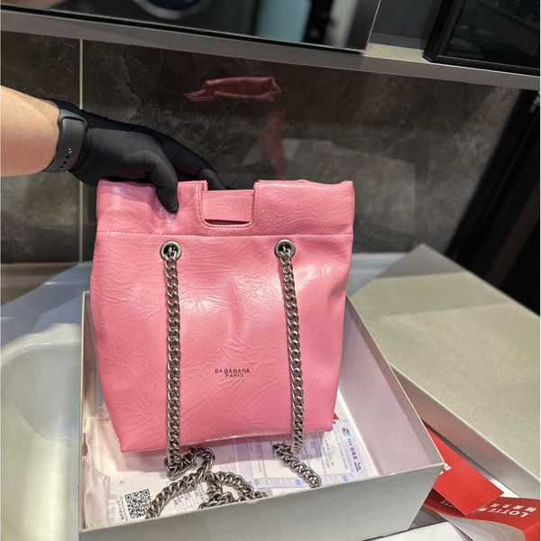 luxury chain shoulder bag designer tote bag women large capacity handbag leather crossbody purse pink fashion messenger wallet
luxury chain shoulder bag designer tote bag women large capacity handbag leather crossbody purse pink fashion messenger wallet