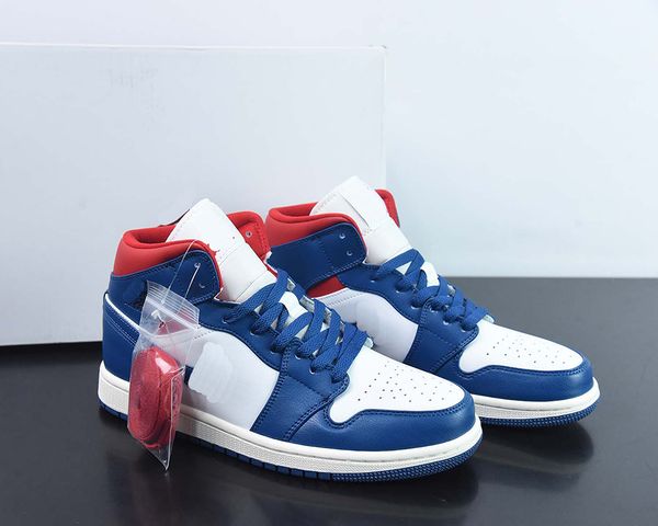 jumpman 1 mid wmns 'french blue' basketball shoes white/french blue-gym red-sail-black sports outdoor sneakers whit box
jumpman 1 mid wmns 'french blue' basketball shoes white/french blue-gym red-sail-black sports outdoor sneakers whit box