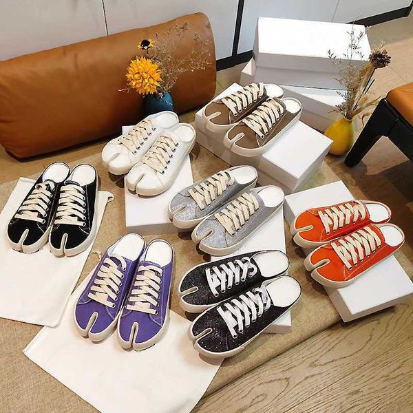 split toe canvas spring/summer 2023 new fashion minimalist korean version flat bottomed lace up low men's and women's casual board
split toe canvas spring/summer 2023 new fashion minimalist korean version flat bottomed lace up low men's and women's casual board