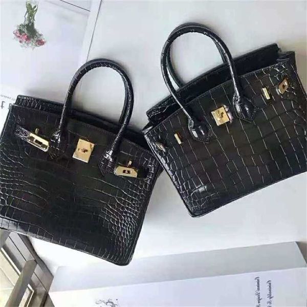10a h erme s luxurys birkins bag tote 2023 alligator portable single-shoulder messenger layer cowhide fashion versatile women's
10a h erme s luxurys birkins bag tote 2023 alligator portable single-shoulder messenger layer cowhide fashion versatile women's