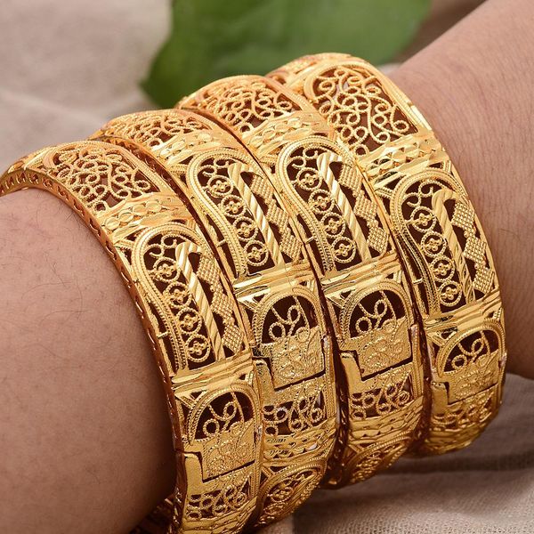 bangle 4pcs/lot gold color bangles for women dubai bride wedding cuff bracelet africa bangles jewelry gold charm bracelet party gifts, Black
bangle 4pcs/lot gold color bangles for women dubai bride wedding cuff bracelet africa bangles jewelry gold charm bracelet party gifts, Black
