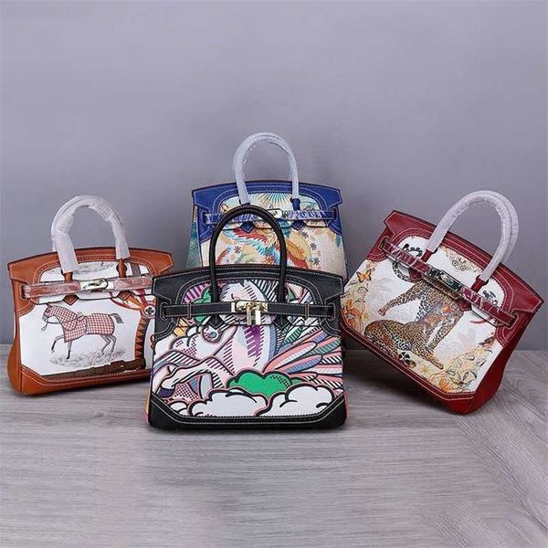 family h bag leather birkins tote 2023 colored painting head layer cowhide women's handbag small women's single shoulder large cap
family h bag leather birkins tote 2023 colored painting head layer cowhide women's handbag small women's single shoulder large cap