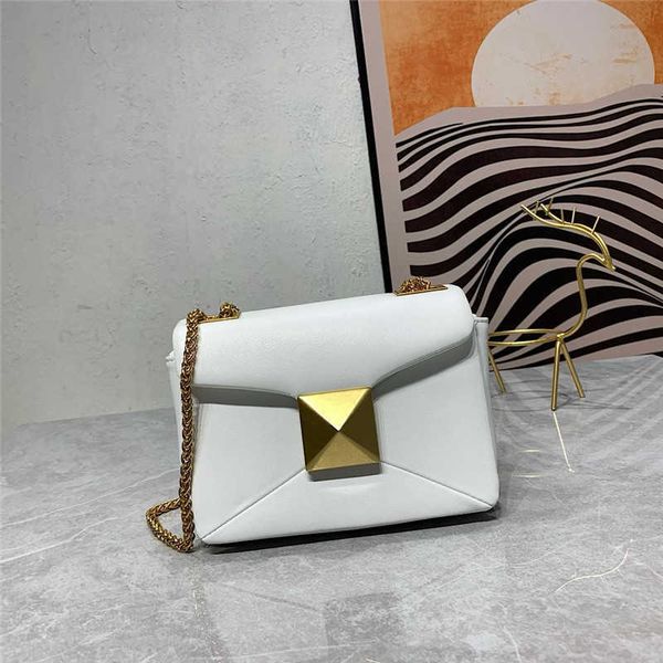 valantion bag rivet luxurys women designer bag bags crossbody beach handbags fashionable large metal underarm handbag oyq1
valantion bag rivet luxurys women designer bag bags crossbody beach handbags fashionable large metal underarm handbag oyq1