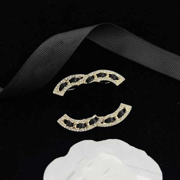 designer letters ccity pins brooches women banquet pin men suit brooche luxury jewelry party accessories woman man 4422, Gray
designer letters ccity pins brooches women banquet pin men suit brooche luxury jewelry party accessories woman man 4422, Gray