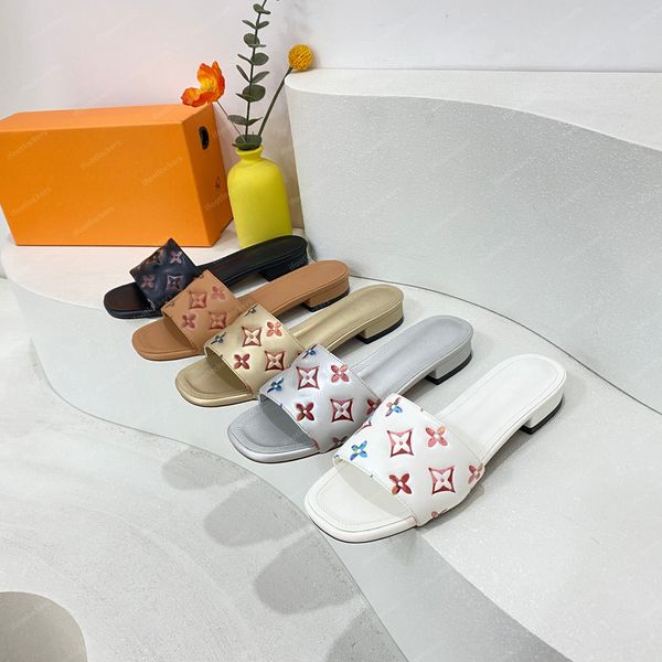 pool pillow comfort designer slippers sandals luxury-smooth calfkin slides revival flat mules summer beach slipper, Black
pool pillow comfort designer slippers sandals luxury-smooth calfkin slides revival flat mules summer beach slipper, Black