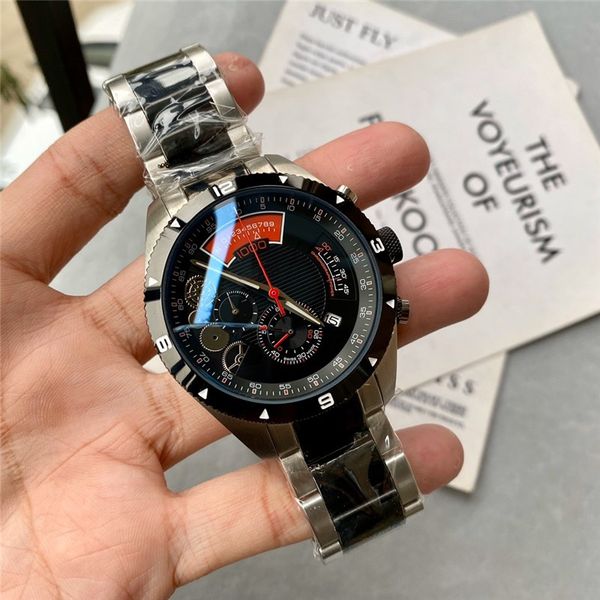 men's fashion sapphire mirror quartz full function business sports senior watch, Slivery;golden
men's fashion sapphire mirror quartz full function business sports senior watch, Slivery;golden