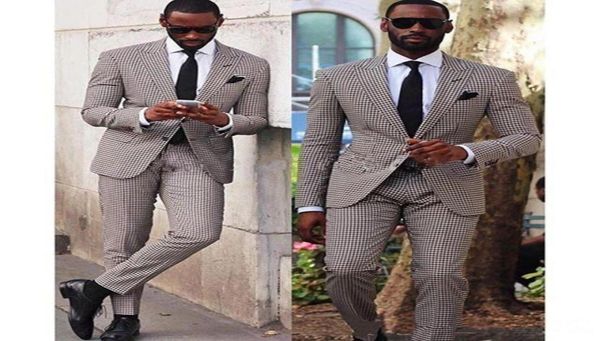 new peak lapel groomsmen two buttons groom tuxedos 2 piece men suits weddingprom man blazer jacketpantstie3216478, Black;gray
new peak lapel groomsmen two buttons groom tuxedos 2 piece men suits weddingprom man blazer jacketpantstie3216478, Black;gray