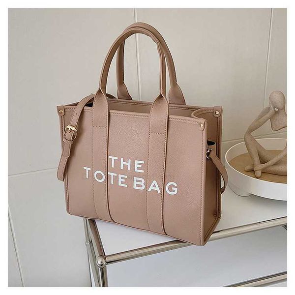 the tote marc largecapacity portable for women new autumn and winter fashion messenger commuter tote bag jacobsk04ojocobs
the tote marc largecapacity portable for women new autumn and winter fashion messenger commuter tote bag jacobsk04ojocobs