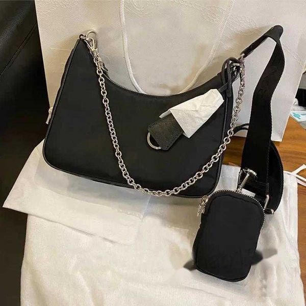 shoulder bags luxury designer handbag nylon messenger bag classic three-piece suit ladies underarm shoulder wallet fashion retro star fashio
shoulder bags luxury designer handbag nylon messenger bag classic three-piece suit ladies underarm shoulder wallet fashion retro star fashio