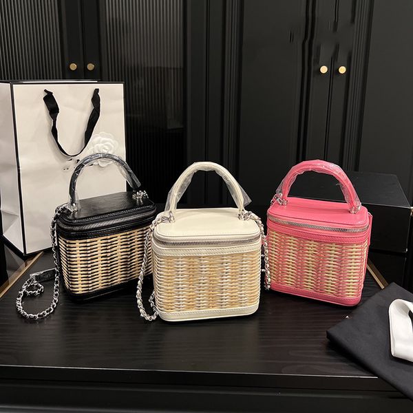 womens oil wox leather rattan weaving vanity bags handle totes silver metal hardware matelasse chain crossbody shoulder designer handbag cos
womens oil wox leather rattan weaving vanity bags handle totes silver metal hardware matelasse chain crossbody shoulder designer handbag cos