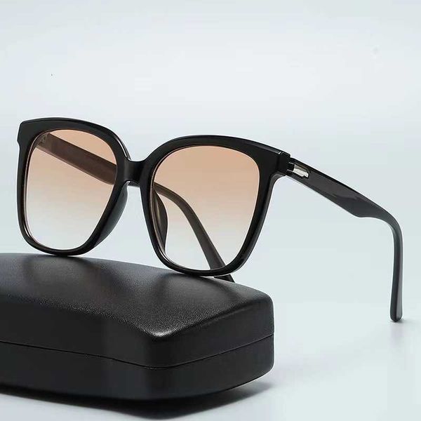 designer gm cool sunglasses gentle monster 2023 new large frame men's and women's same sunglasses fashion blocking strong light an, White;black
designer gm cool sunglasses gentle monster 2023 new large frame men's and women's same sunglasses fashion blocking strong light an, White;black