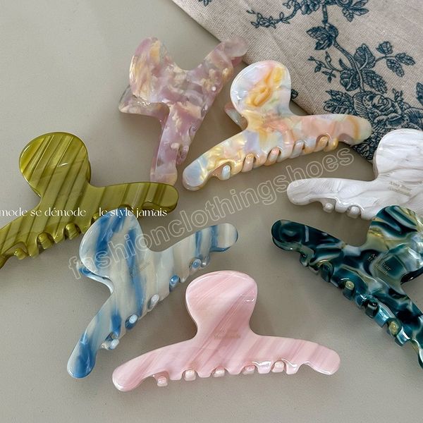 korean woman vintage elegant temperament illusory color acetate hair claws ladies barrettes hair clips girls hair accessories, Slivery;white
korean woman vintage elegant temperament illusory color acetate hair claws ladies barrettes hair clips girls hair accessories, Slivery;white