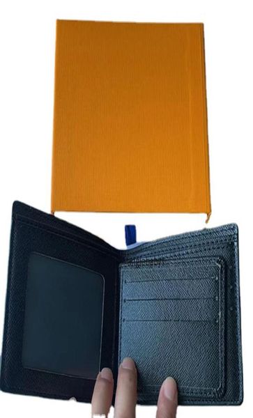 hiqh quality wallets purses mens wallet short credit card id holders paris plaid style male man women packet bag small bifold purs2680009, Red;black
hiqh quality wallets purses mens wallet short credit card id holders paris plaid style male man women packet bag small bifold purs2680009, Red;black