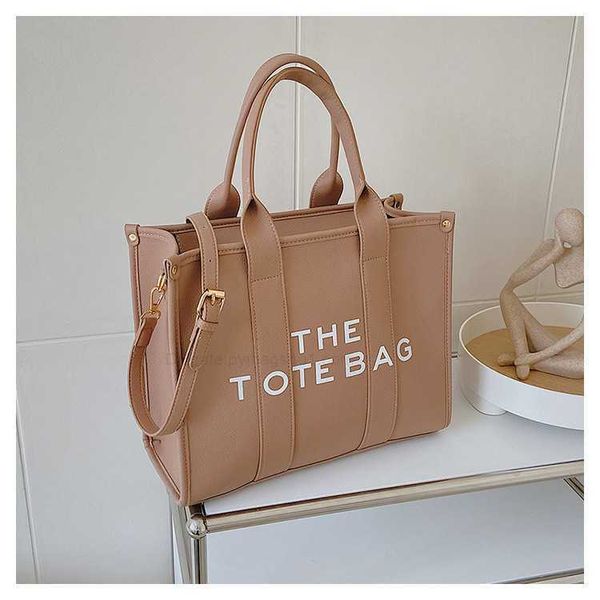 the tote marc new printing simple tote large capacity letters portable underarm fashion trend single shoulder messenger bag jacobsa7u1jocobs
the tote marc new printing simple tote large capacity letters portable underarm fashion trend single shoulder messenger bag jacobsa7u1jocobs