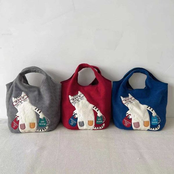 japanese kusuguru embroidered cat tote handheld lunch box shopping bag commuter cartoon 922
japanese kusuguru embroidered cat tote handheld lunch box shopping bag commuter cartoon 922