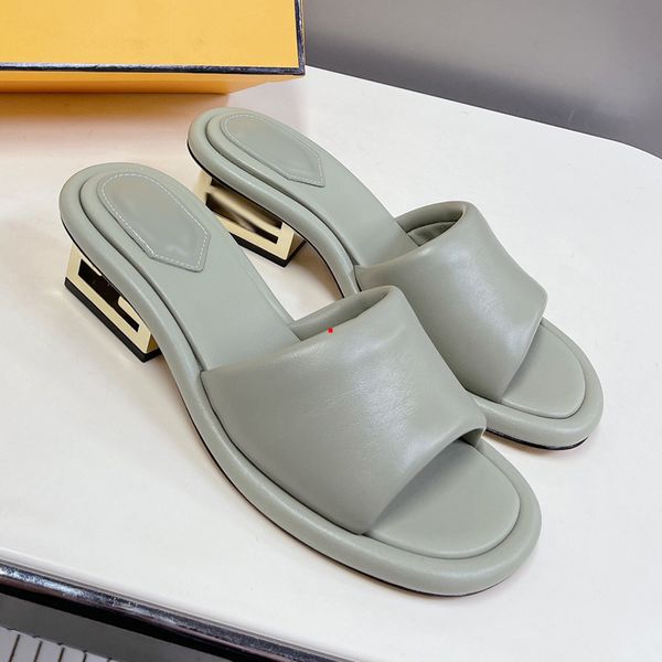 2023 fashion designers slippers women sandals classic wool roll sheepskin slides flat slipper winter plush fur sandal home sandals comfortab, Black
2023 fashion designers slippers women sandals classic wool roll sheepskin slides flat slipper winter plush fur sandal home sandals comfortab, Black