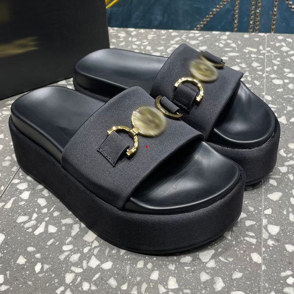 2023 fashion women leather slippers home slipper blooms geranium black oran sandals shoes munich m woman flip flops luxury pantoufles sandal
2023 fashion women leather slippers home slipper blooms geranium black oran sandals shoes munich m woman flip flops luxury pantoufles sandal