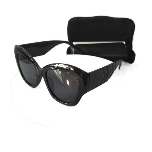 oversized sunglasses for women black fashion luxury designer big frame womens sun glasses outdoor driving eyewearh, White;black
oversized sunglasses for women black fashion luxury designer big frame womens sun glasses outdoor driving eyewearh, White;black