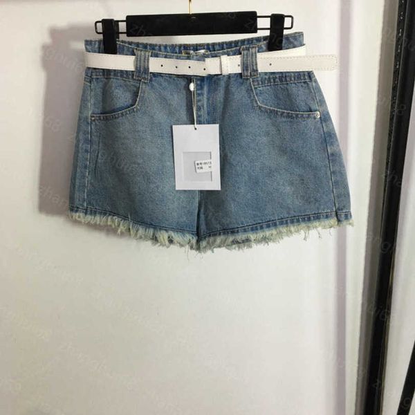 23ss womens designer clothing womens shorts logo embroidered raw edge denim shorts with belt women clothes a1, White;black
23ss womens designer clothing womens shorts logo embroidered raw edge denim shorts with belt women clothes a1, White;black