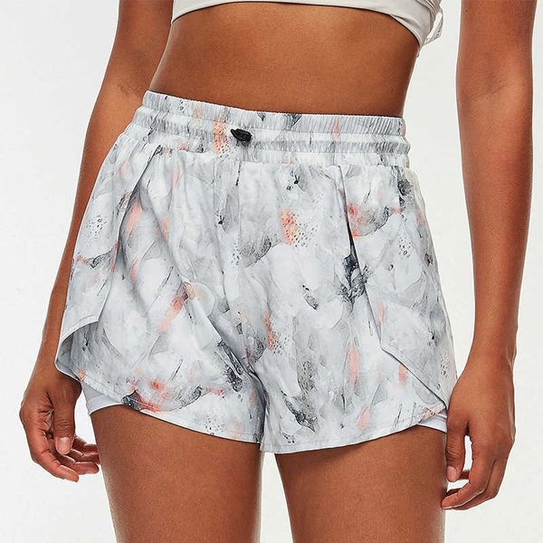 sports shorts women's summer loose fit shorts anti light two piece running yoga shorts, White;black
sports shorts women's summer loose fit shorts anti light two piece running yoga shorts, White;black