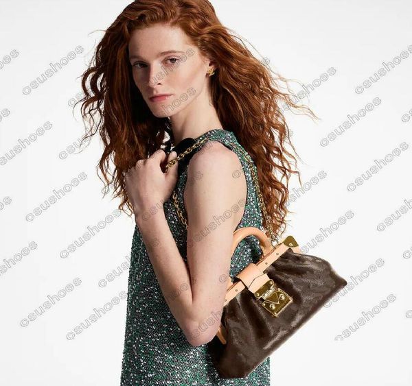 ladies monograms clutch bag m46544 cloud pack handbag s-lock leather chains shoulder bags womens luxurys designers dumpling handbags purses
ladies monograms clutch bag m46544 cloud pack handbag s-lock leather chains shoulder bags womens luxurys designers dumpling handbags purses
