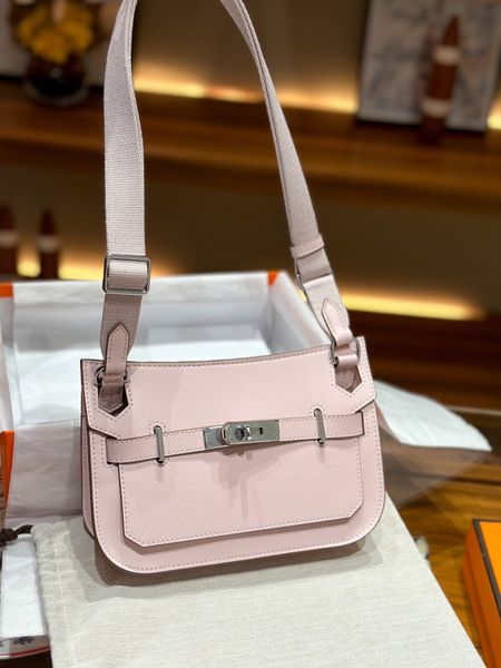 super nice mini bag design bag genuine leather bag luxury shoulder bag handbag fashion women bag messenger bag phone bag wallet
super nice mini bag design bag genuine leather bag luxury shoulder bag handbag fashion women bag messenger bag phone bag wallet