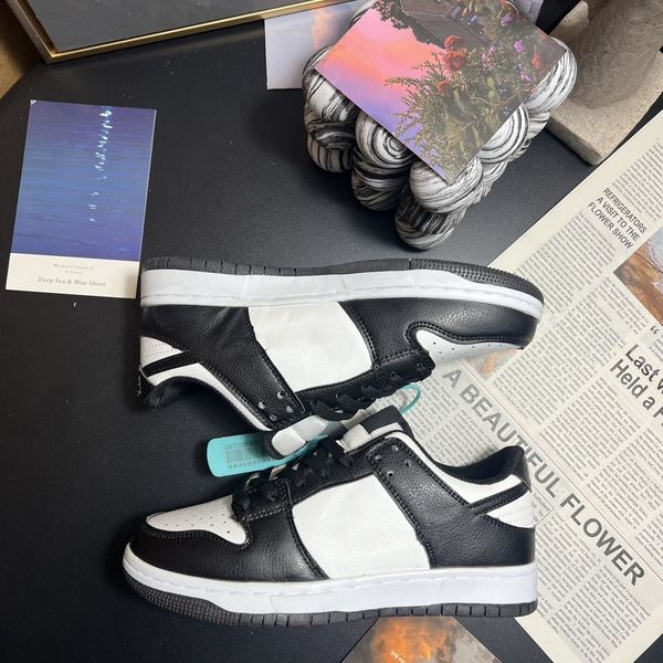 designer men's and women's sneaker trainer shoes fashion comfortable lace-up casual flats lightweight breathable male female skate, Black
designer men's and women's sneaker trainer shoes fashion comfortable lace-up casual flats lightweight breathable male female skate, Black