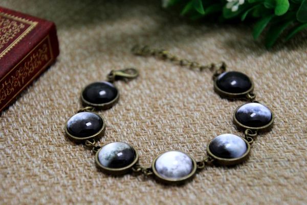 bangle 6pcs/lot moon phase bracelet planet space universe glass dome silver galaxy cabochon bracelet space jewelry lunar, Black
bangle 6pcs/lot moon phase bracelet planet space universe glass dome silver galaxy cabochon bracelet space jewelry lunar, Black